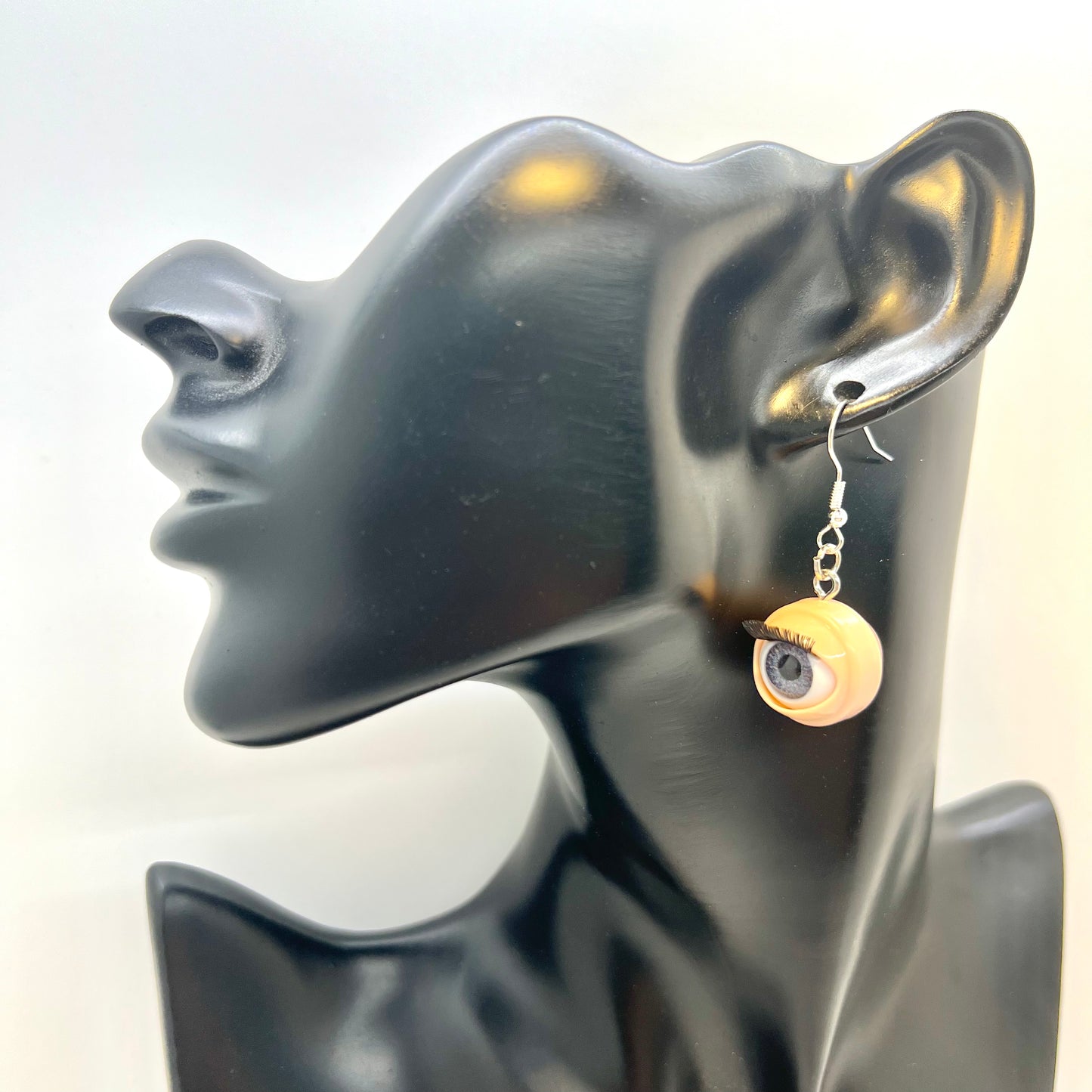 Blinking Eye Earrings