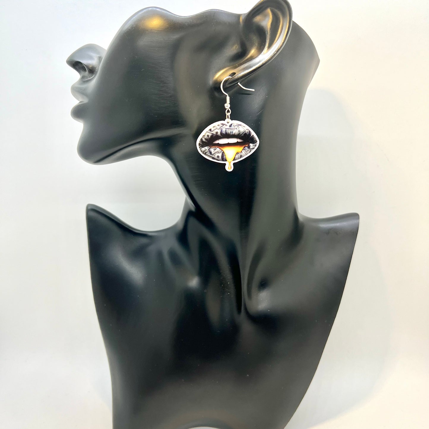 Gold Money Lips Earrings