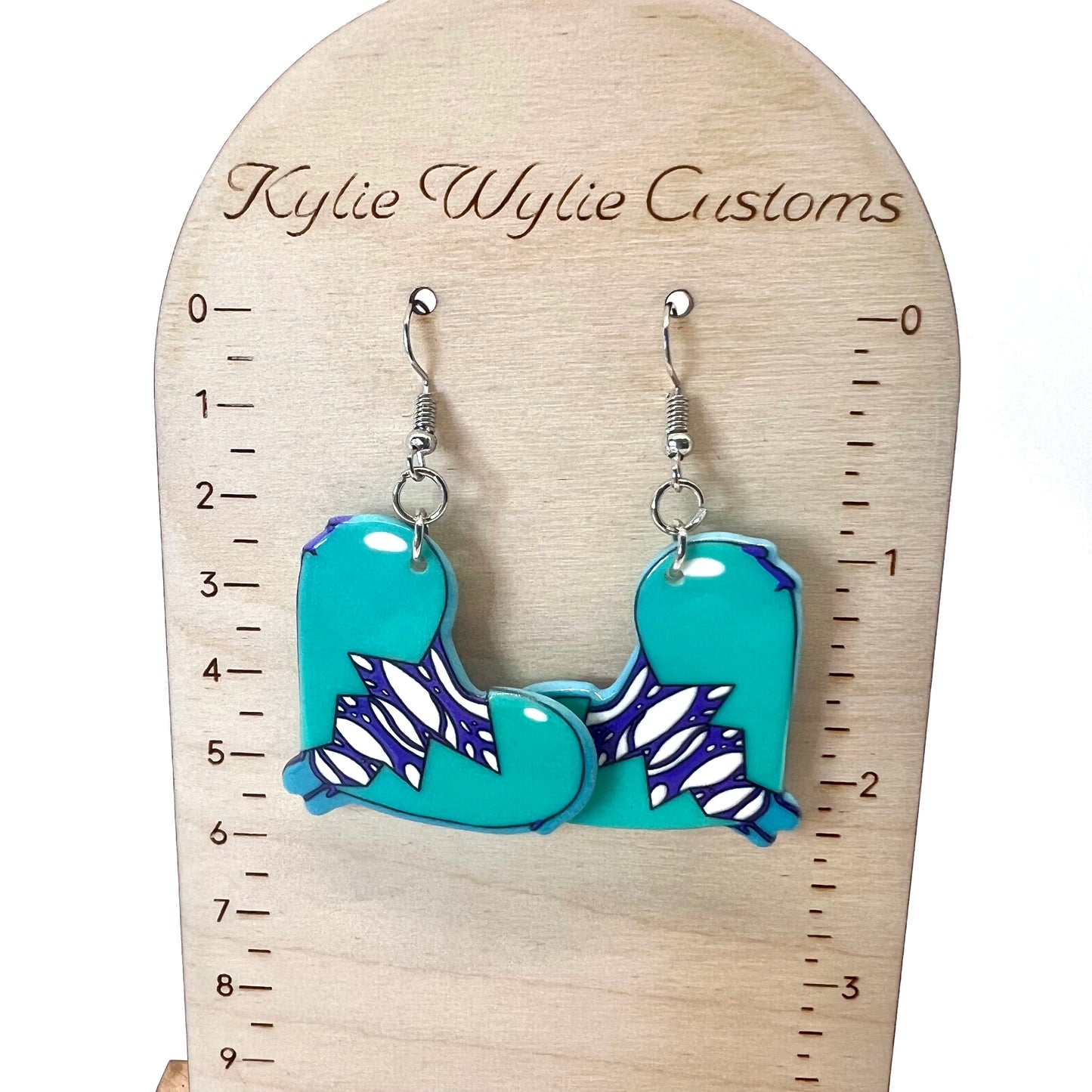 Pulling Heart Earrings