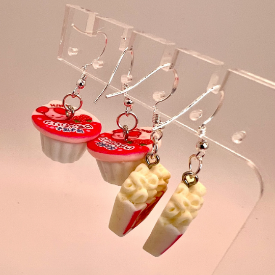 Kirby Earrings - Nintendo Earrings