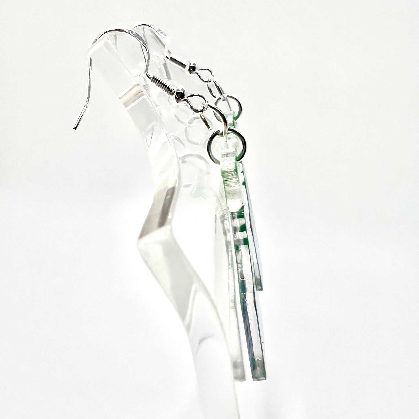 Scrub Spray Earrings