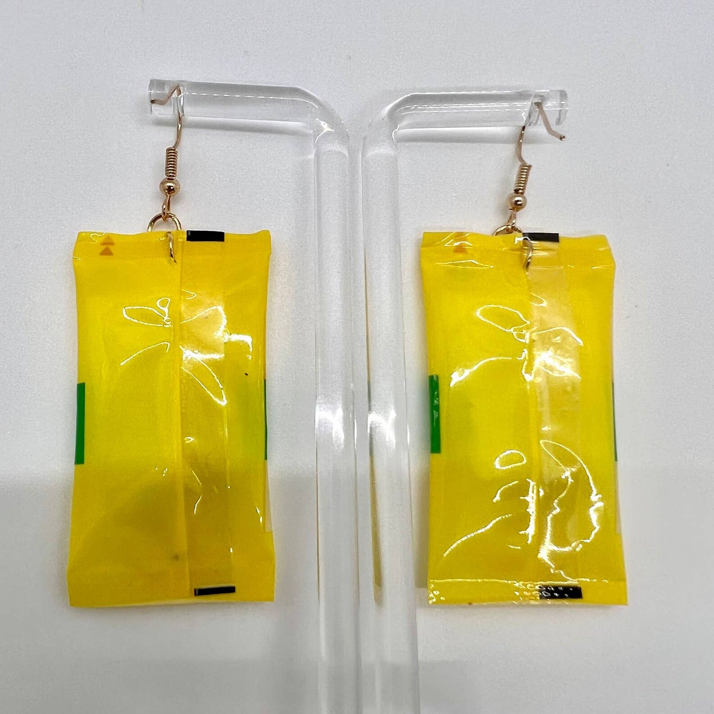 Leerdammer Dolce Fruite Earrings