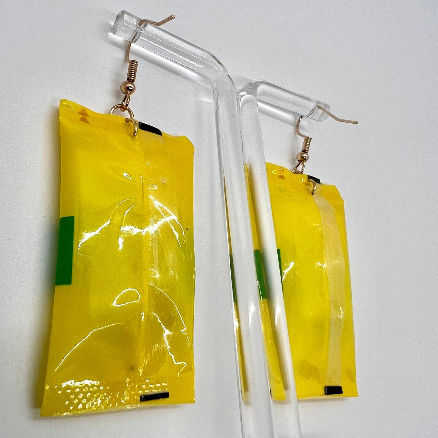 Leerdammer Dolce Fruite Earrings