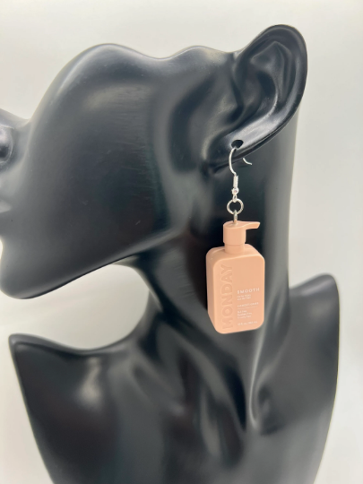 Monday Shampoo Earrings