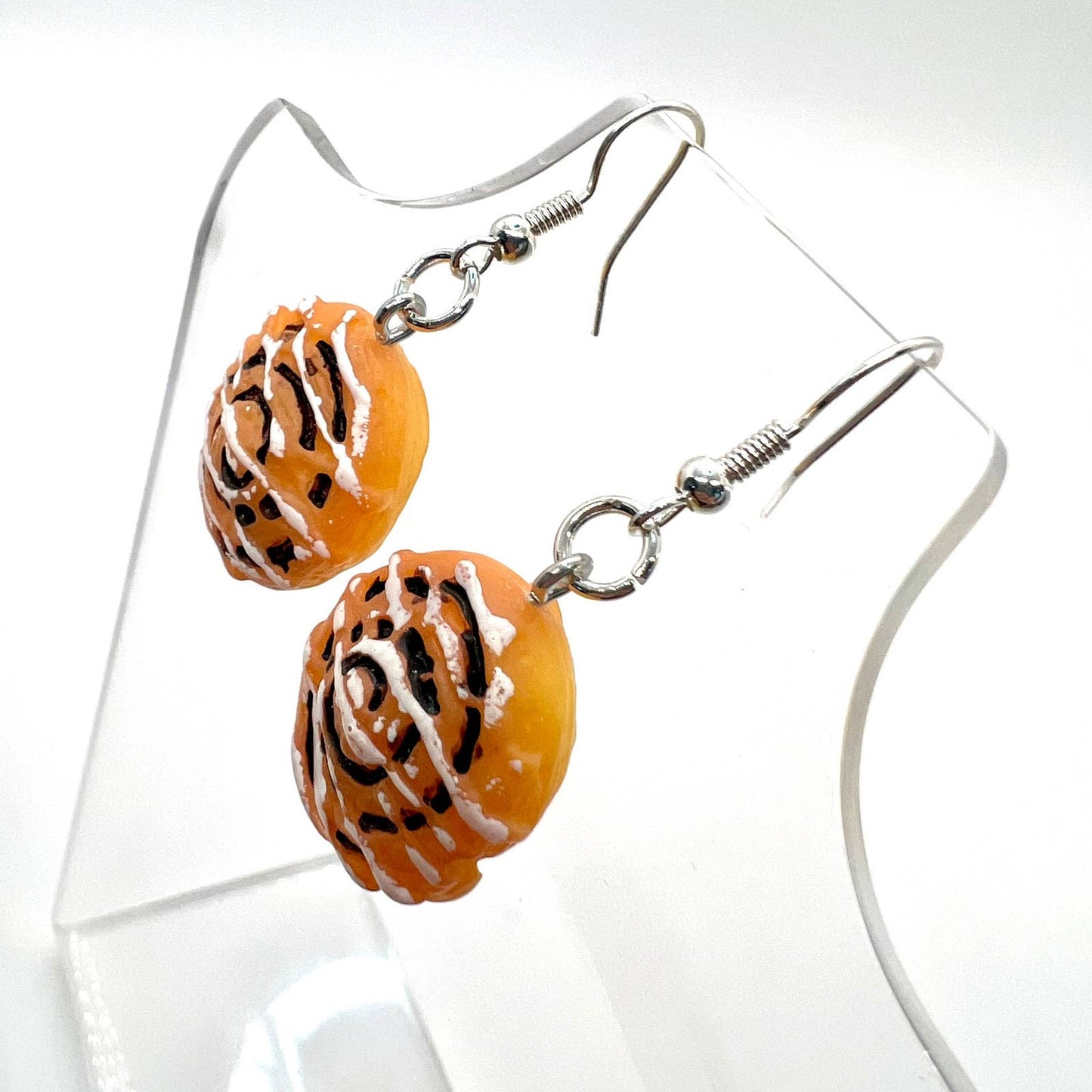 Cinnamon Bun Earrings